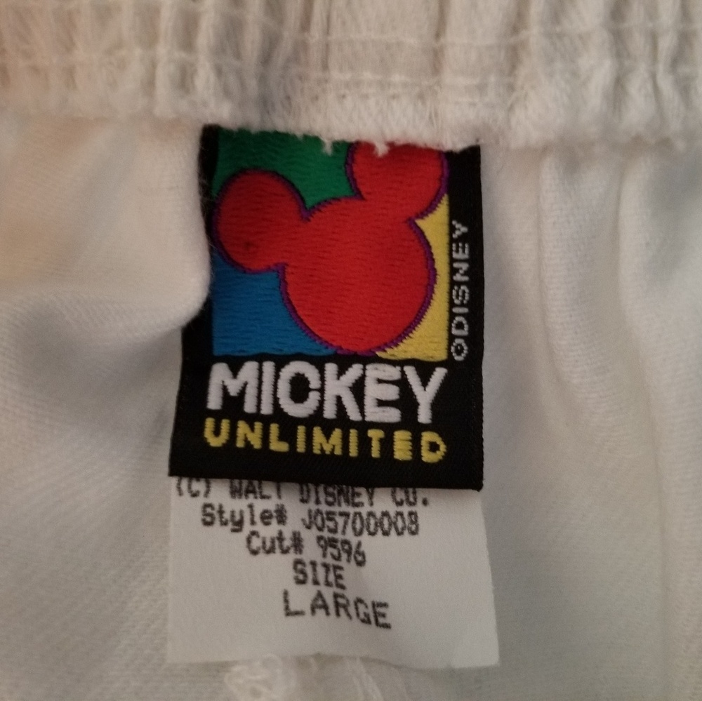 Mickey Unlimited Jerry Leigh Shorts - Picture 3 of 4